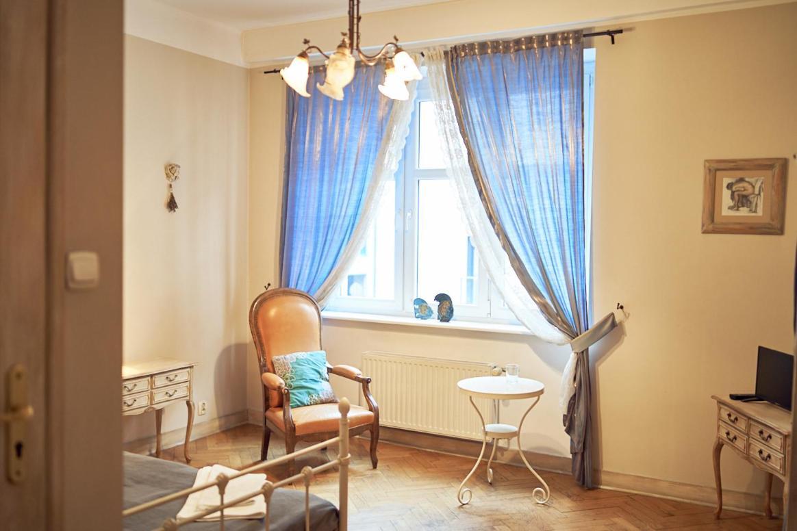 Belle Epoque Bed & Breakfast Poznan Bagian luar foto